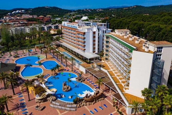 Aparthotel Costa Encantada