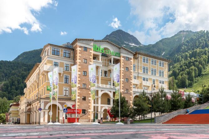 ibis hotel Esto Sadok