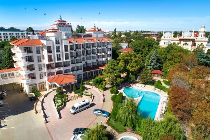Hotel Alye Parusa Feodosiya Crimea