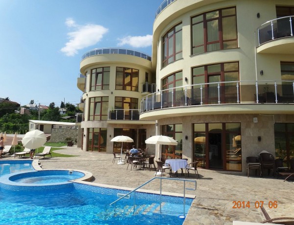 Mirny Alushta Crimea Hotel