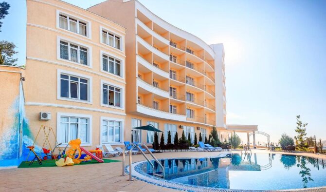 Отель Barton Park Алушта Крым