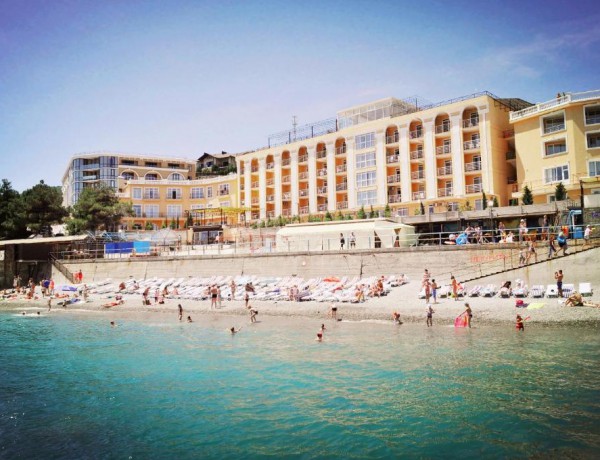 Hotel Azor Livadia Crimea