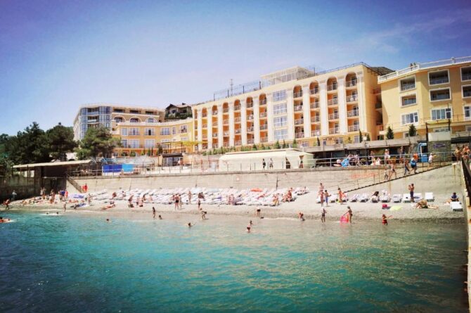 Hotel Azor Livadia Crimea